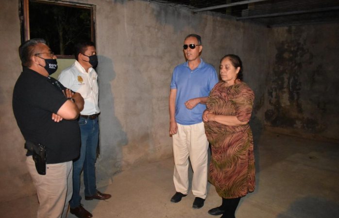 Envía apoyo Alfredo Lozoya a pareja invidente víctima de robo