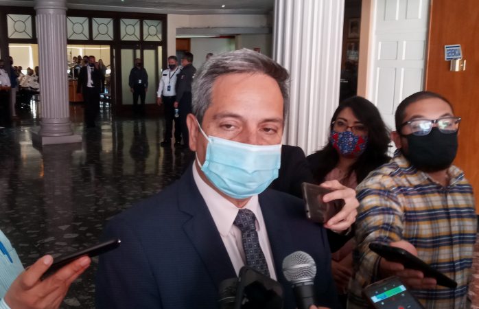 Había compromiso de no politizar la mesa de seguridad: Peniche