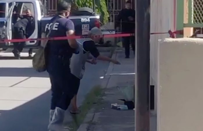 Abuelita bautiza feto hallado en caja de zapatos