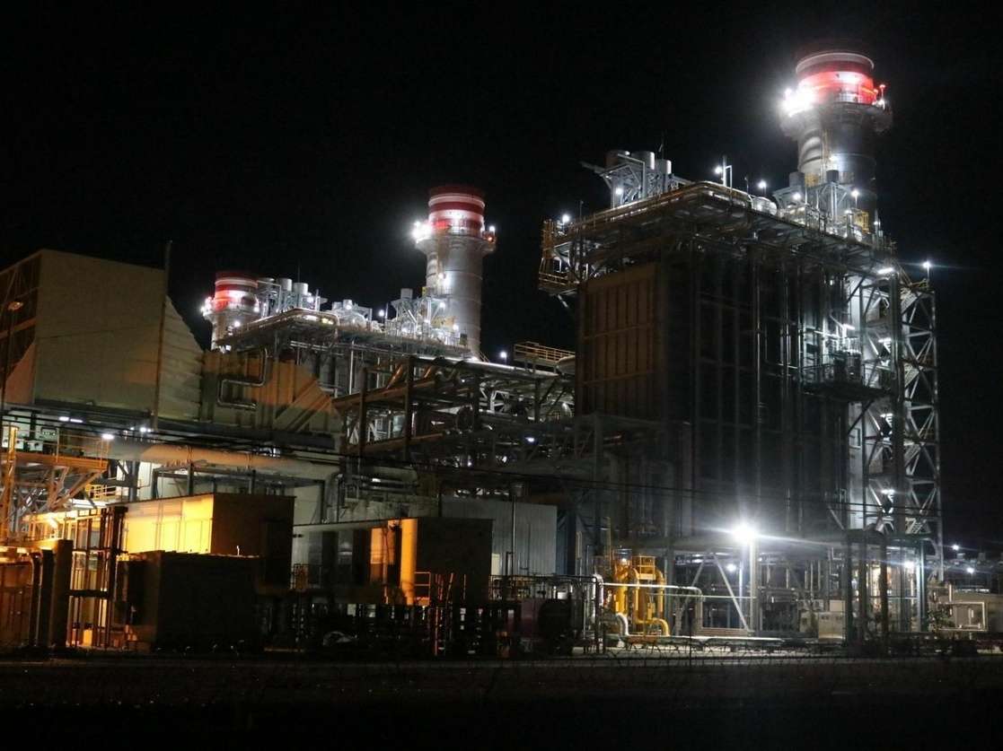 Incrementarán costos a consumidores de energía eléctrica: bbva