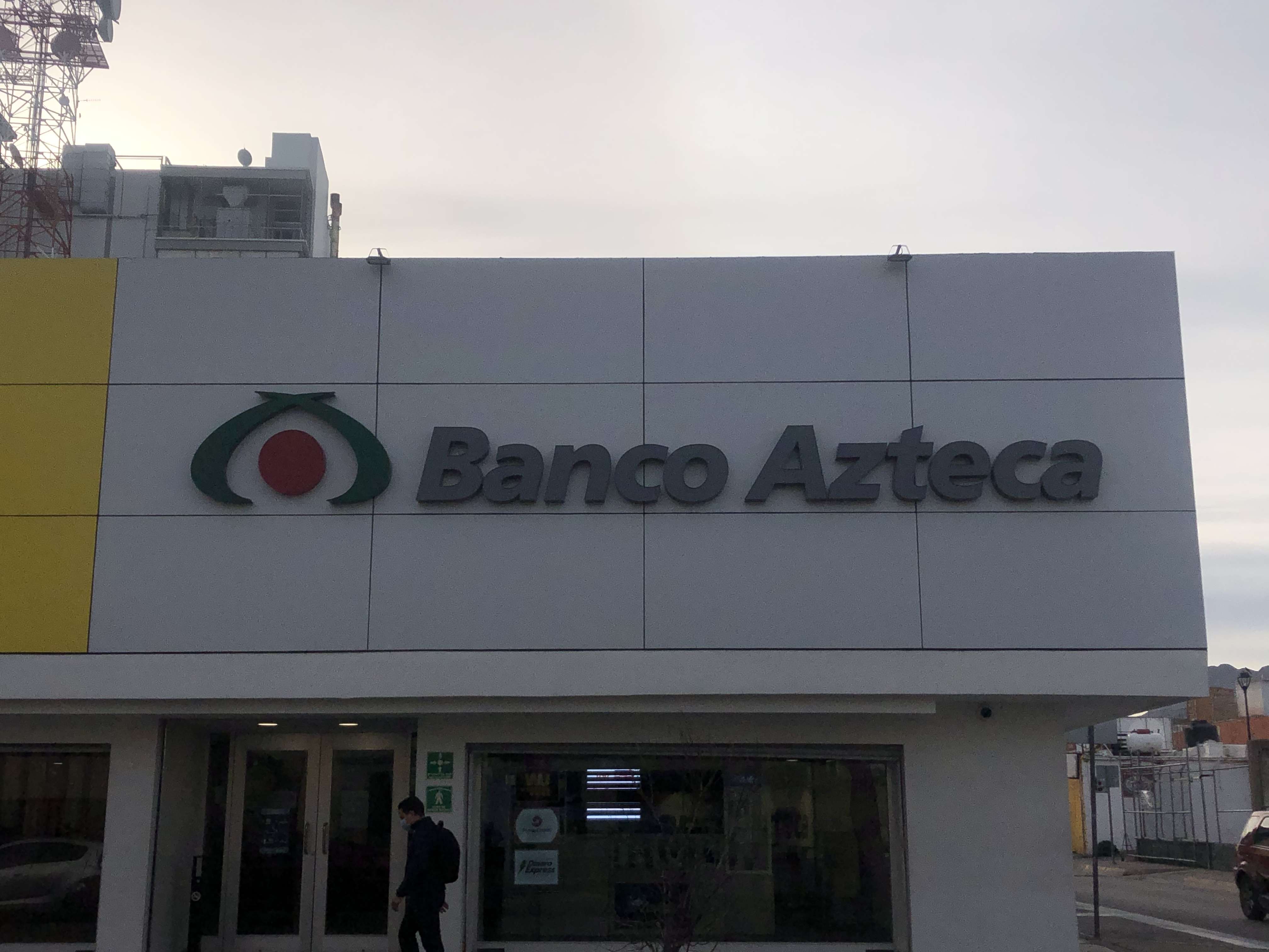 Checa los precios del dólar en bancos de la ciudad La Opción de Chihuahua