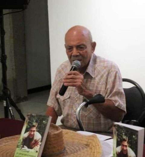 Fallece el zurdo cobos; jefe scout y dueño de la peluquería cobos