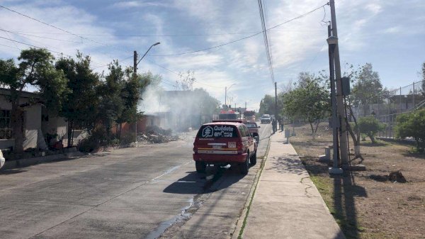 Se incendia vivienda en la colonia villa | La Opción de Chihuahua