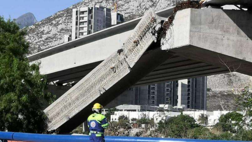 Cae viga de paso elevado en nuevo león