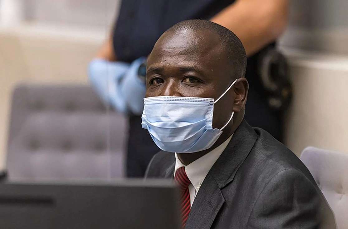 Condenan a rebelde ugandés por asesinato de refugiados y violación 