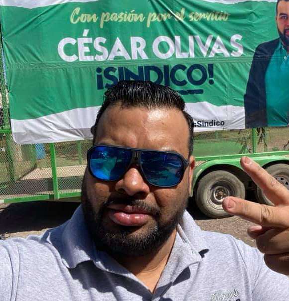 César Olivas 