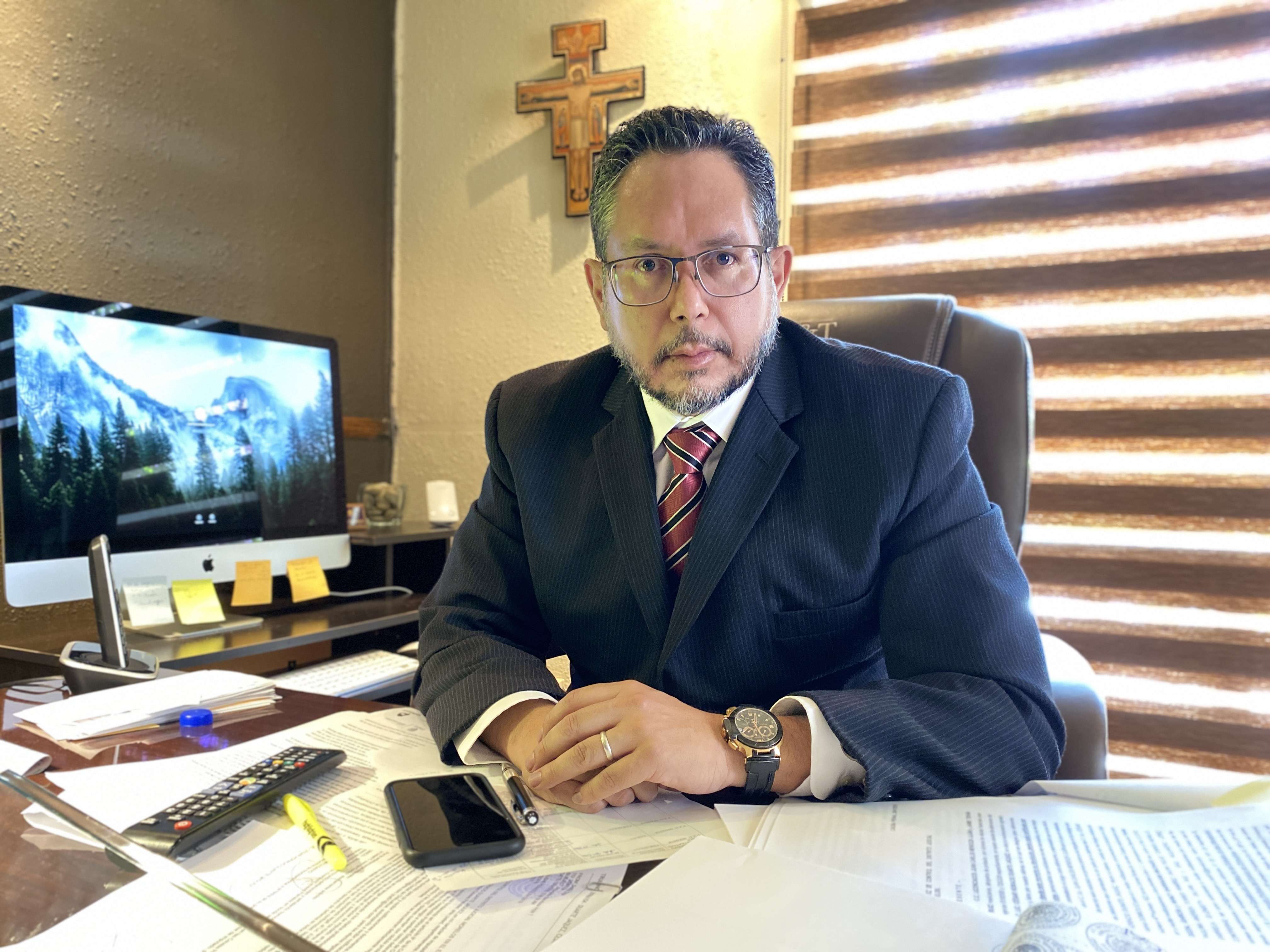 Se desmorona la operación justicia contra césar duarte abogados La Opción de Chihuahua