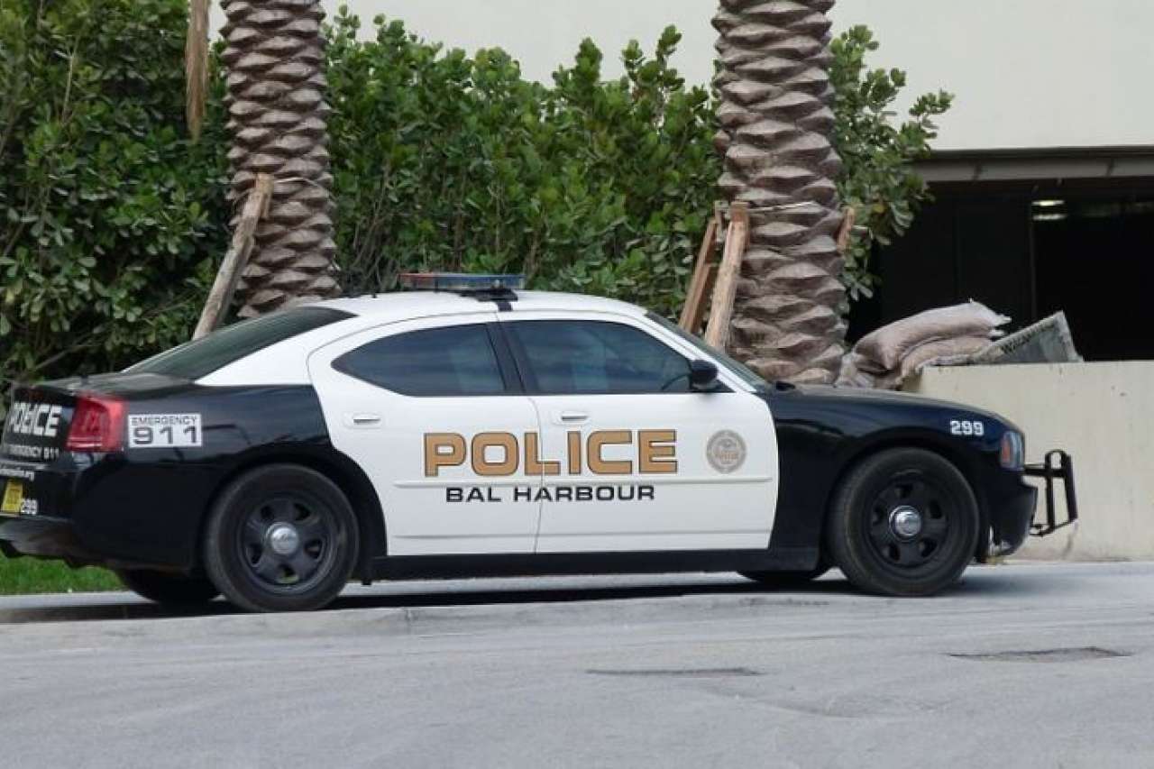 Ofrecen 130 mil dólares para dar con responsables de tiroteo en florida