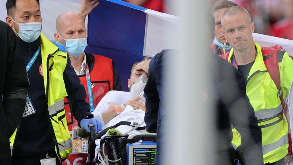 Eriksen estuvo muerto antes de ser reanimado: médico