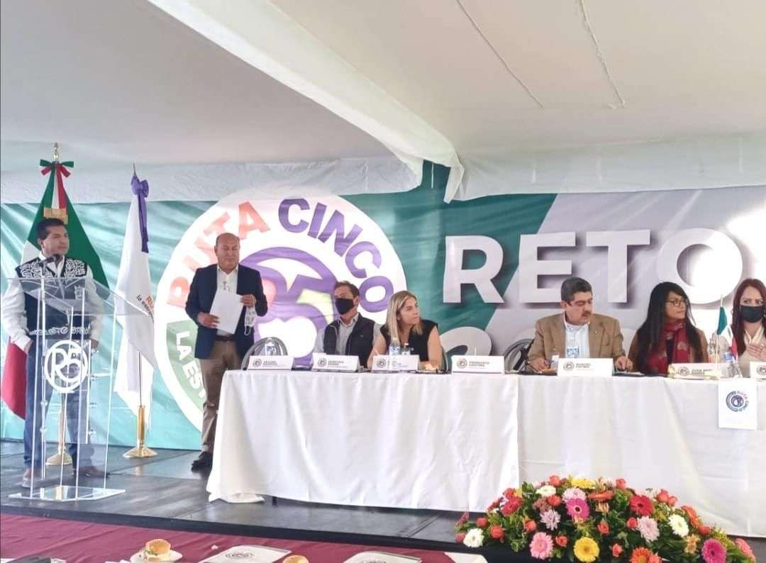 Serán promovidas por ruta 5 consultas propuestas por amlo