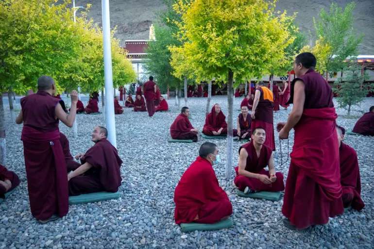 Busca china eliminar el budismo y el legado cultural en tíbet