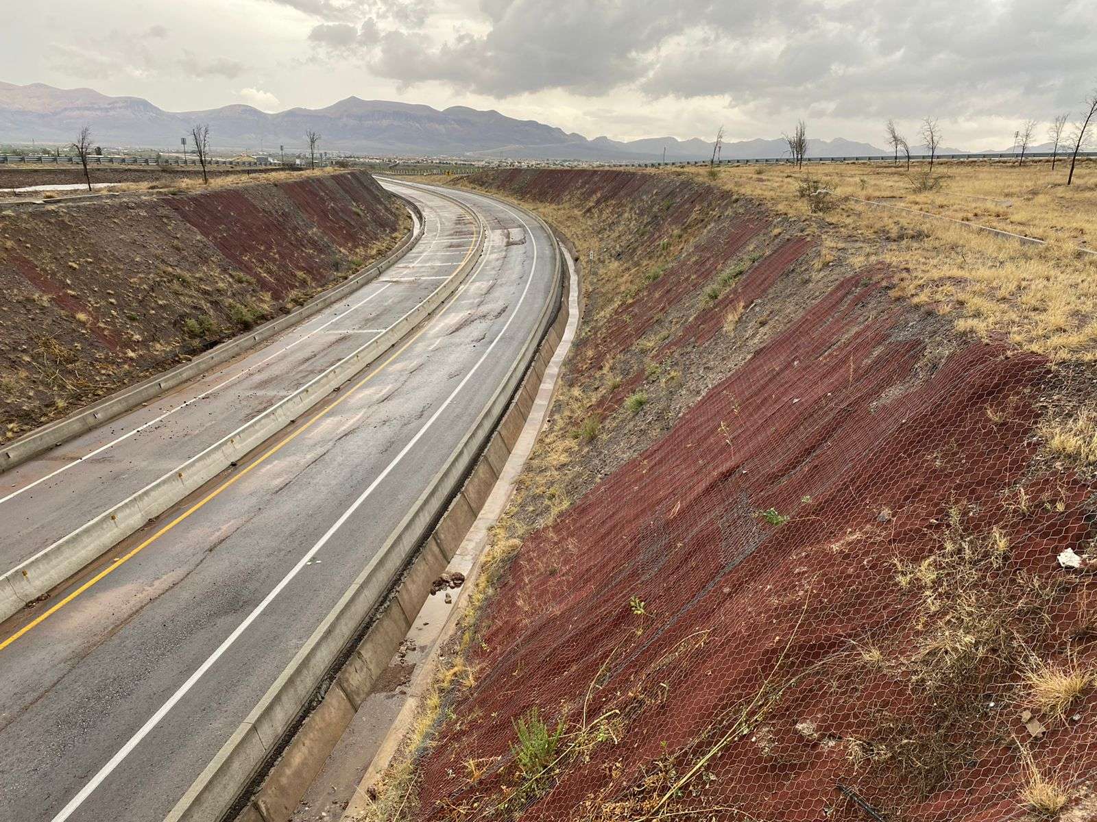 Cierran libramiento oriente en sentido juárez - chihuahua | La Opción