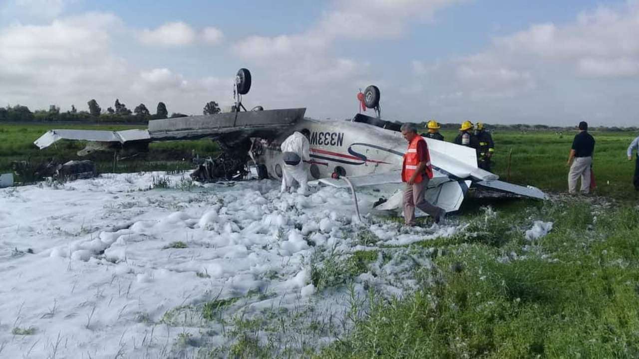 Avionetazo deja un muerto y seis heridos; podrían ser del conjunto primavera