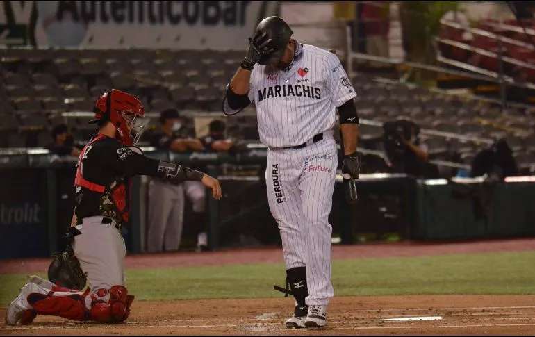 Sucumbe mariachis ante los rieleros de aguascalientes