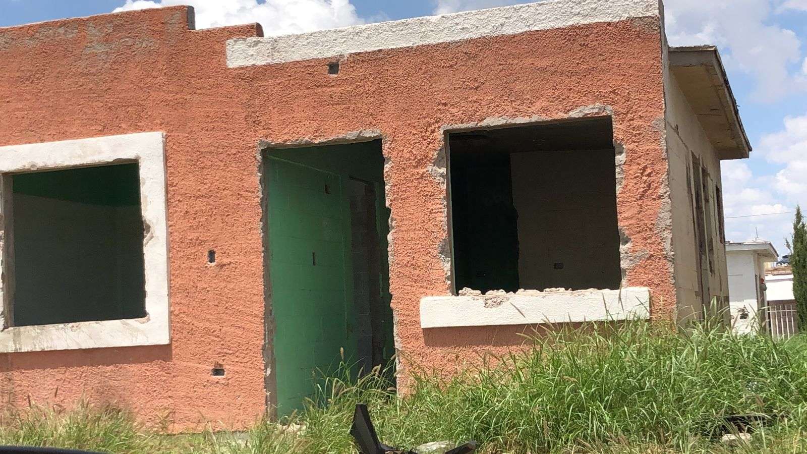 Roban casas abandonadas en la colonia punta oriente | La Opción de Chihuahua