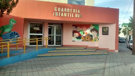 Detectan tres niños con covid en guardería 4 del imss