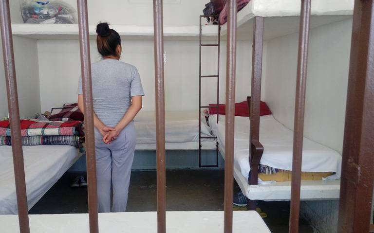 Acusan a custodios del cereso femenil de maltratar a las mujeres encarceladas
