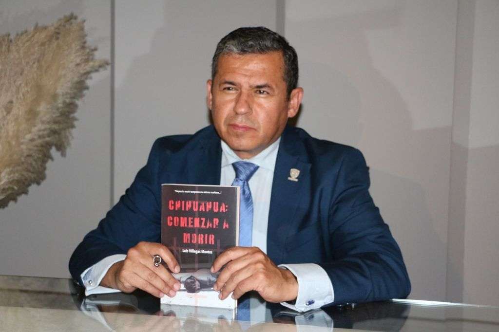 EL NOVELISTA