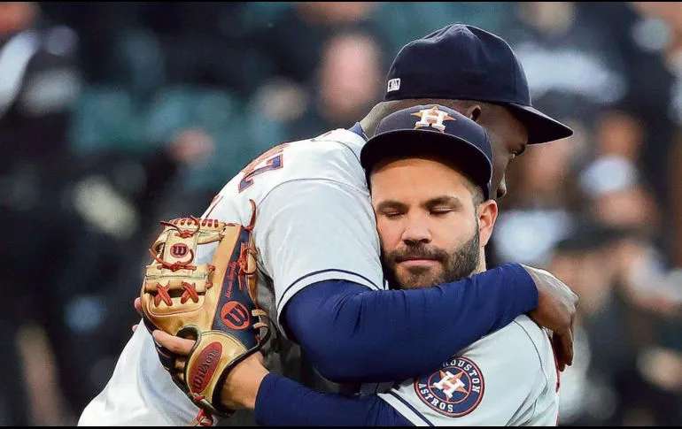 Sin hartarse astros de llegar a las series de campeonato