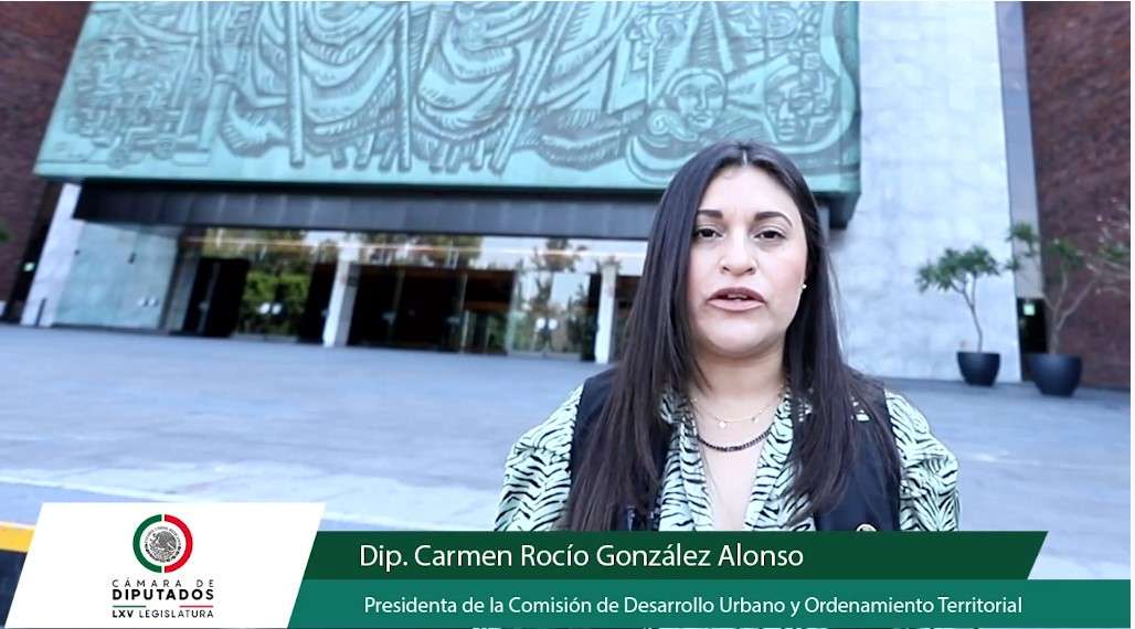 Va diputada González por regulación de estacionamientos y gasolineras