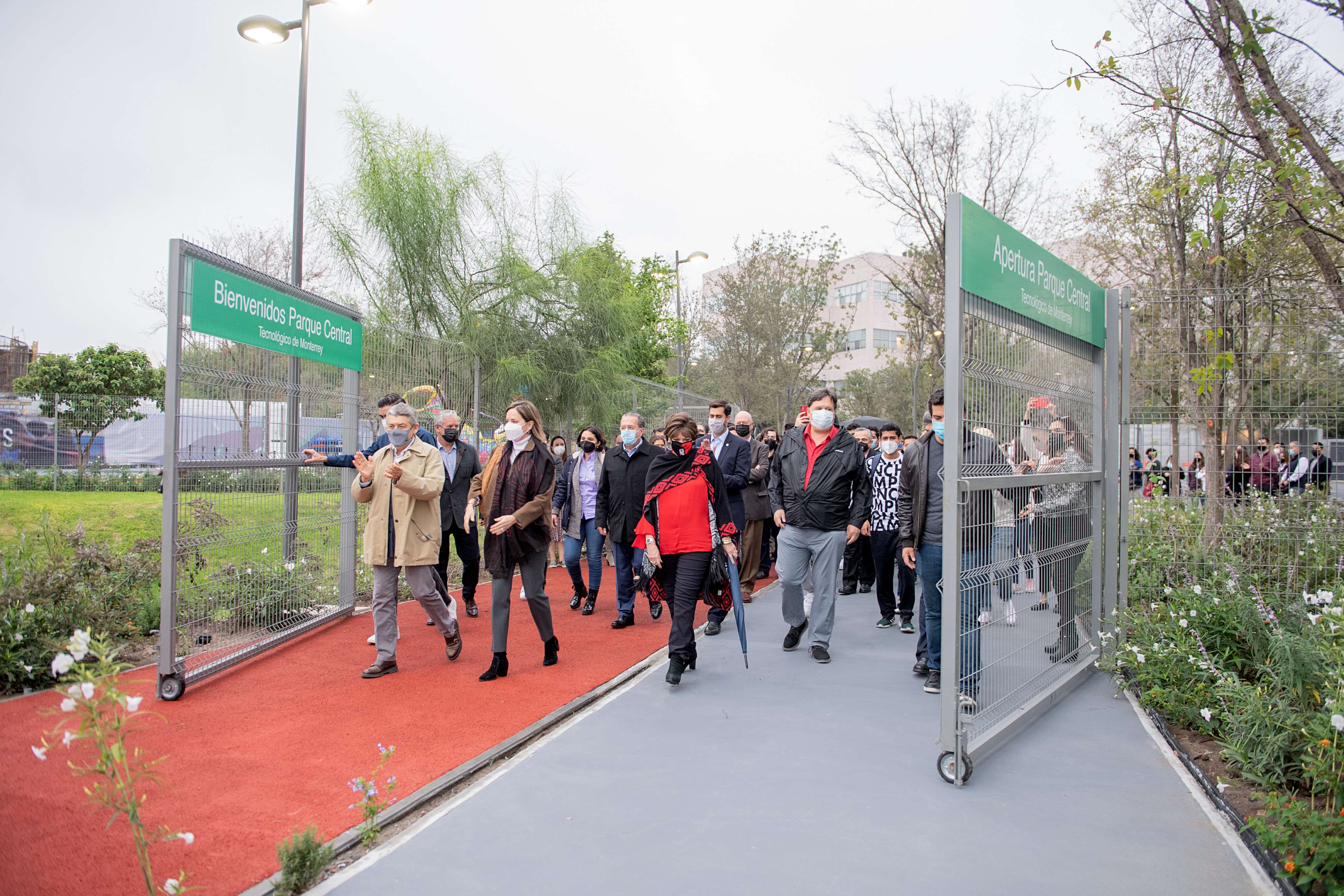 Inaugura itesm parque central y wellness center