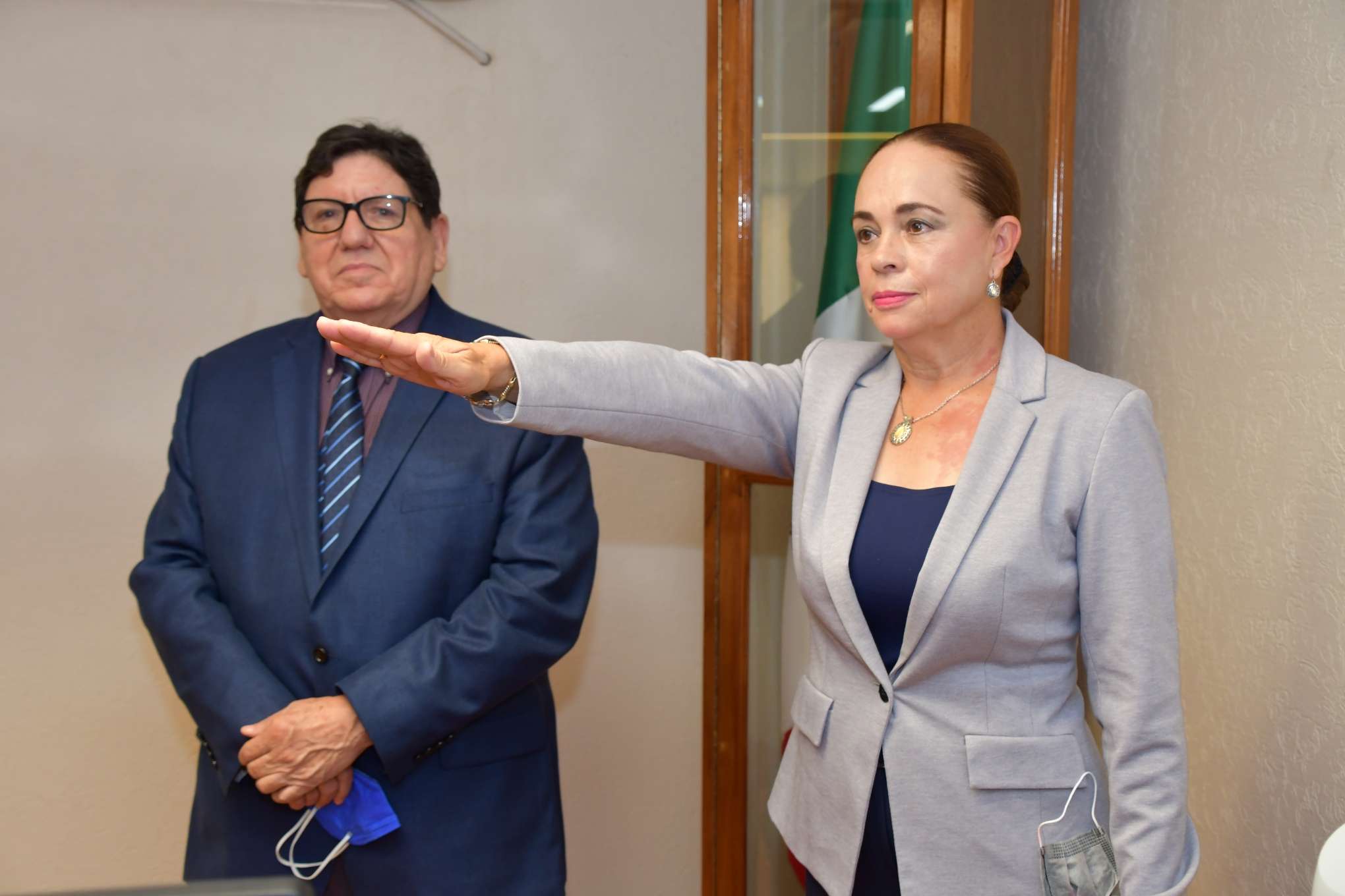 De gira en la ciudad la directora general de seech