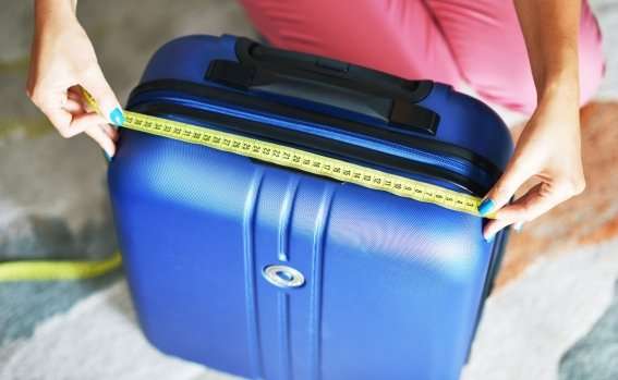 Aeroméxico elimina cobro a equipaje de mano | La Opción de