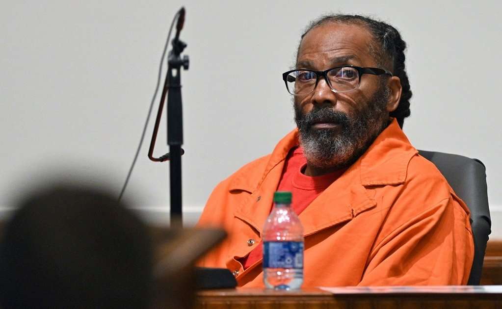 Exoneran a afroestadounidense que pasó 43 años preso por error