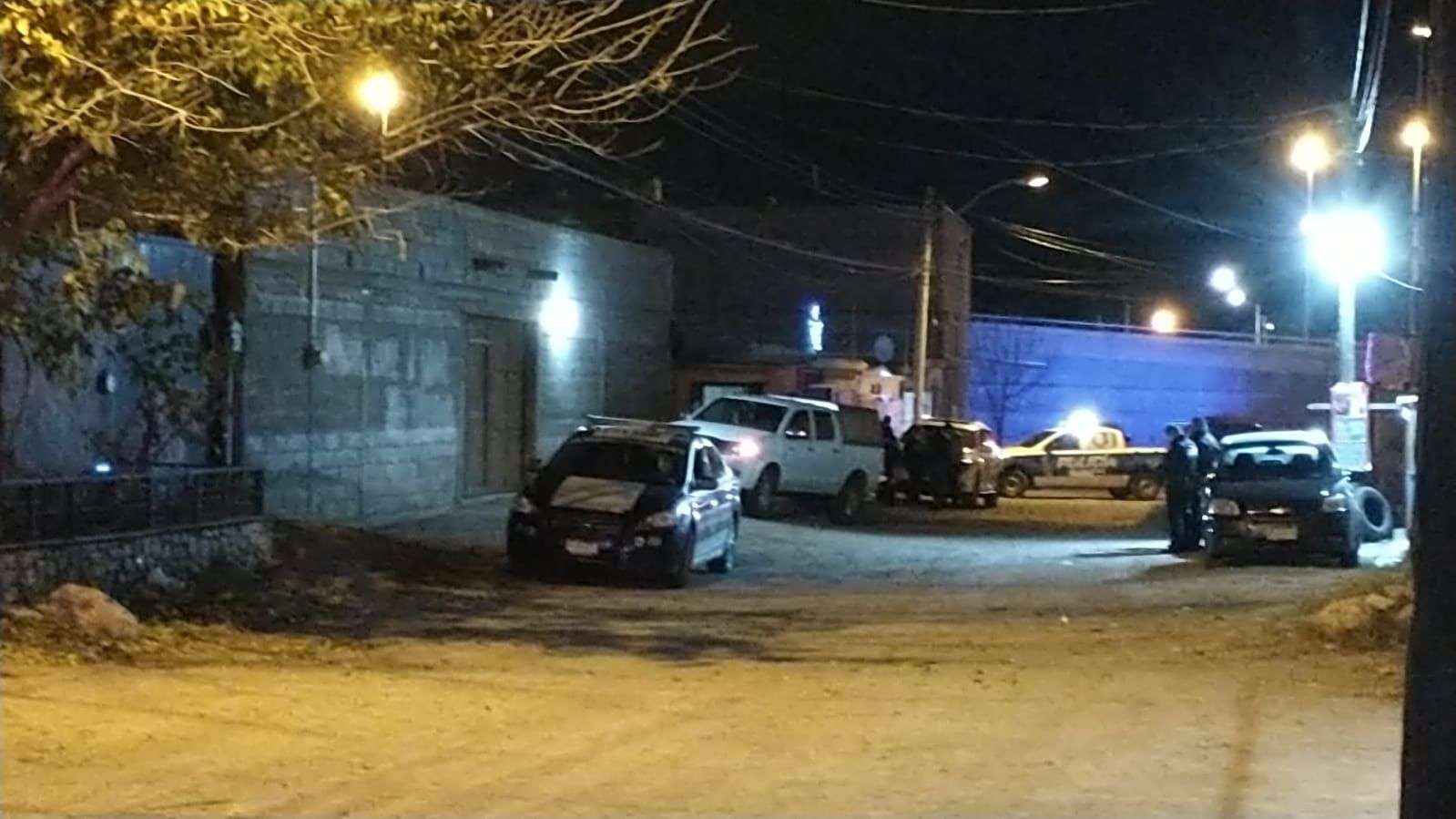 Lo ejecutan afuera de su casa en la colonia nuevo triunfo | La Opción ...