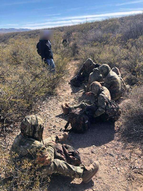 Arresta patrulla fronteriza a otro grupo de 30 migrantes