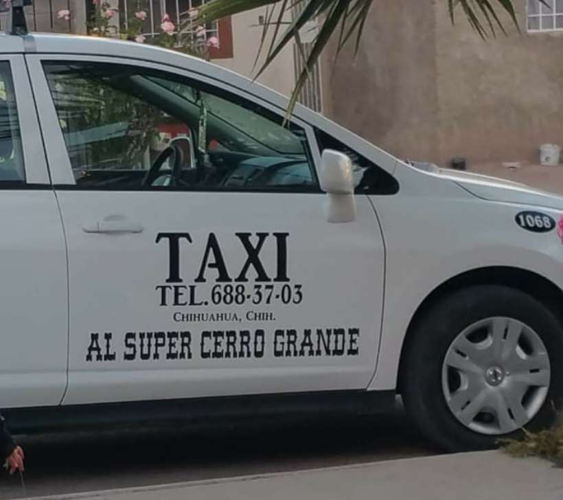 Piden ayuda para localizar taxi robado