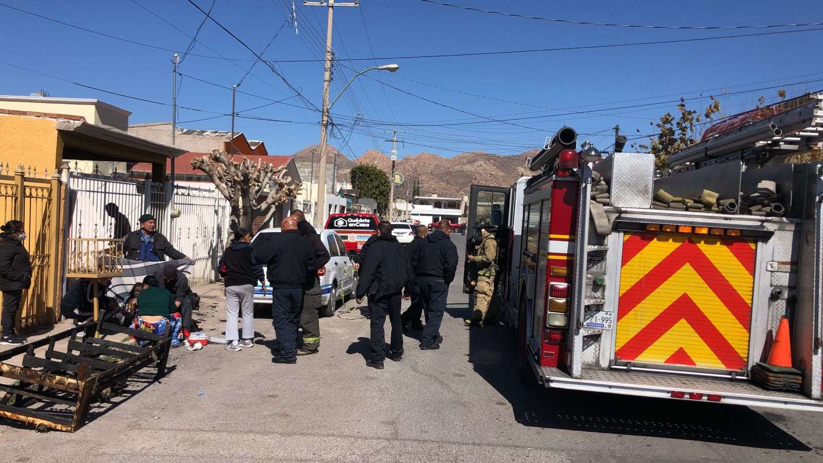Dos menores terminan con quemaduras tras incendio | La Opción de Chihuahua