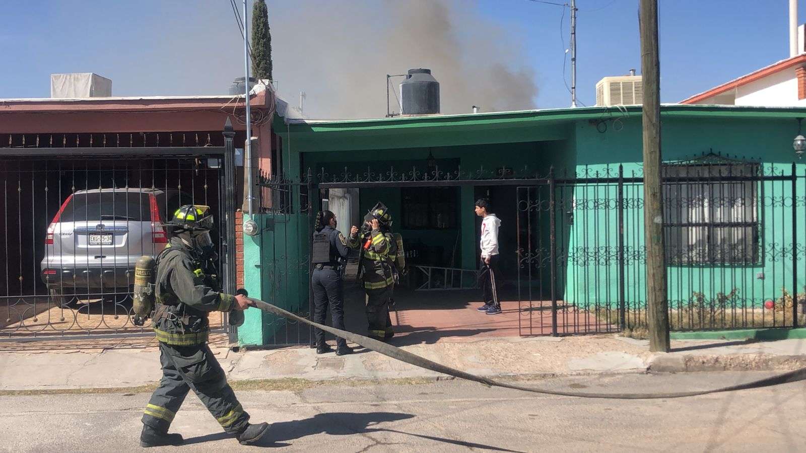 Sofocan bomberos incendio en vivienda de la colonia la cima | La Opción ...