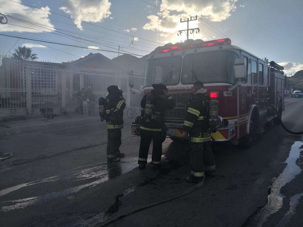 Incendio consume casa en su totalidad | La Opción de Chihuahua