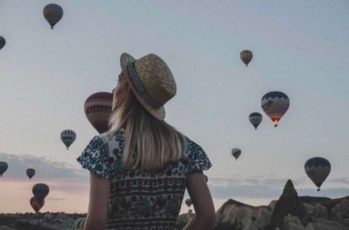 Conoce las 5 carreras que te pueden llevar
a viajar y trabajar por el mundo