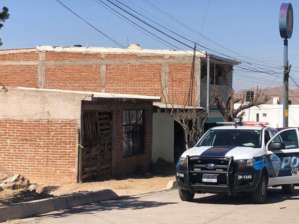 Halla muerto a su hermano en el cerro de la cruz | La Opción de Chihuahua