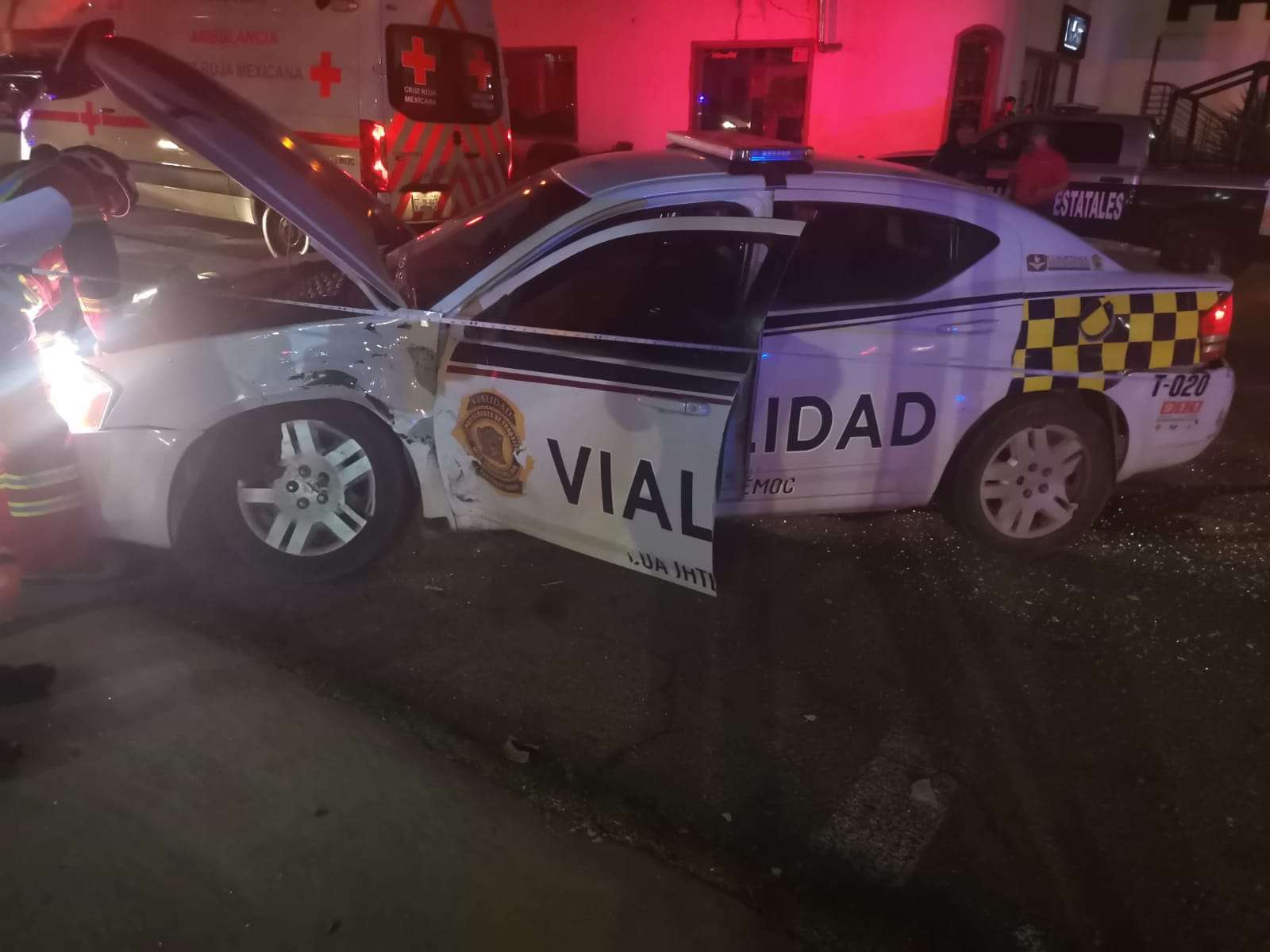 Choca ebrio vs patrulla de vialidad en cuauhtémoc | La Opción de Chihuahua