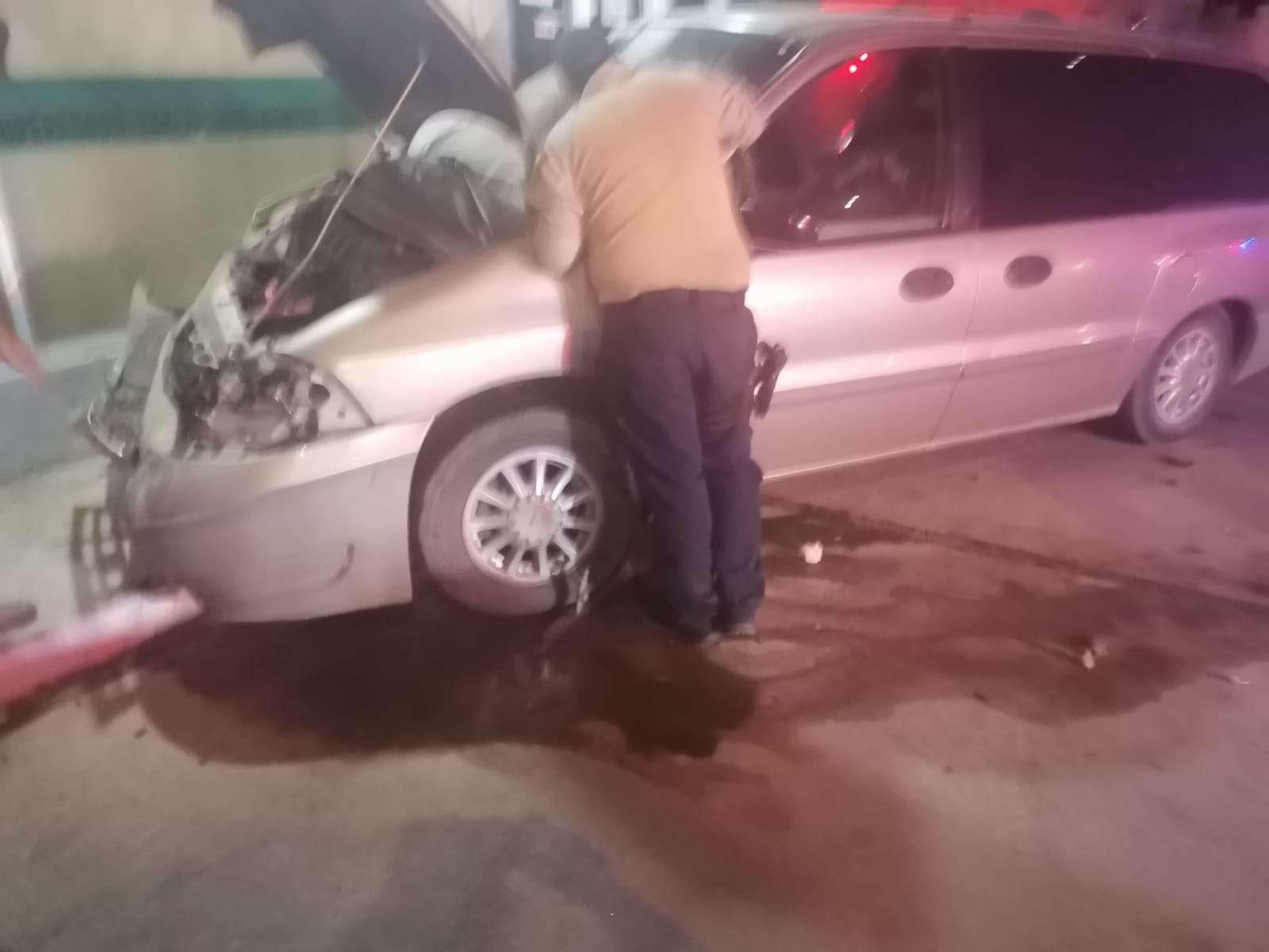 Choca ebrio vs patrulla de vialidad en cuauhtémoc | La Opción de Chihuahua