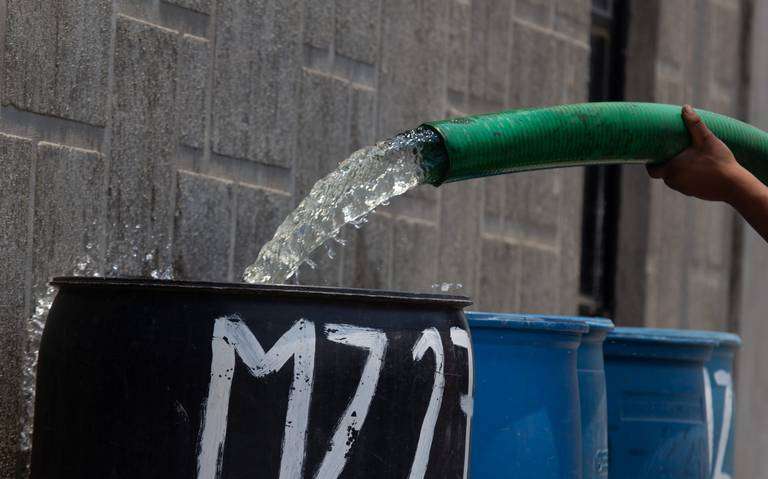 Obliga escasez de agua a pagar hasta 27 mil pesos en pipas