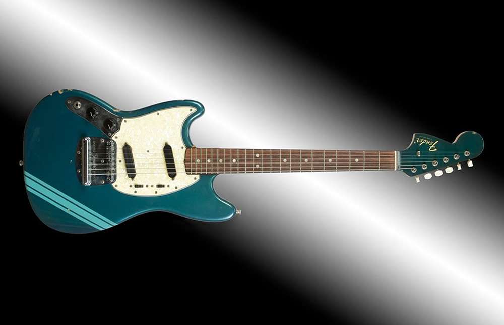 Venden guitarra de kurt cobain en 5 mdd