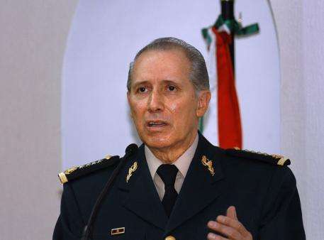 Muere el general clemente garcía vega, secretario de la defensa con fox