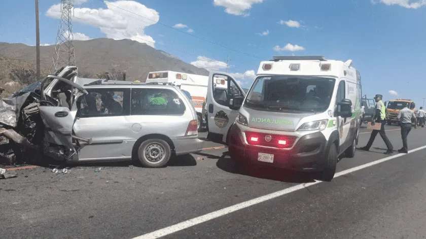 Deja Choque Frontal Saldo De 5 Muertos Y 11 Lesionados En Nl | La ...