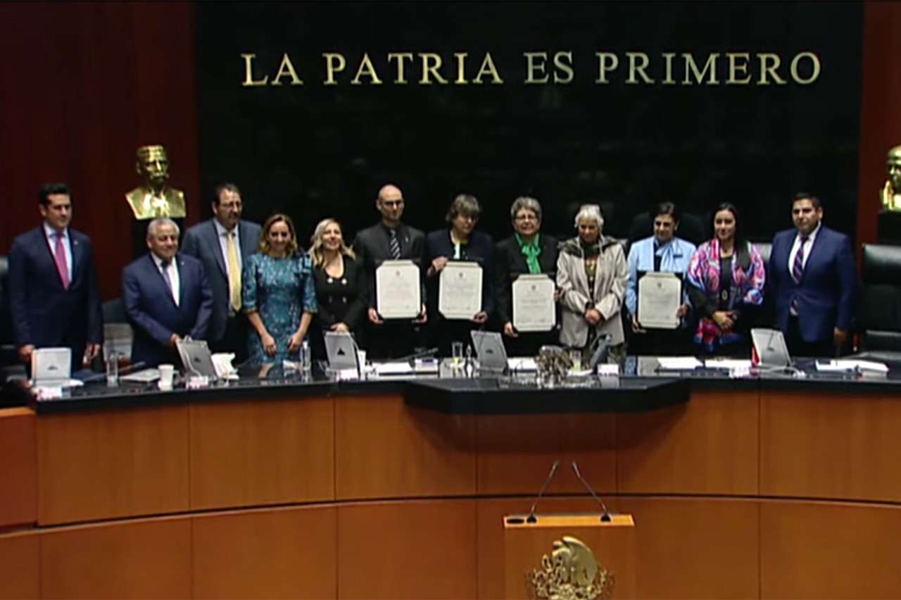 Ratifica comisión permanente 
nombramientos de cinco
embajadores