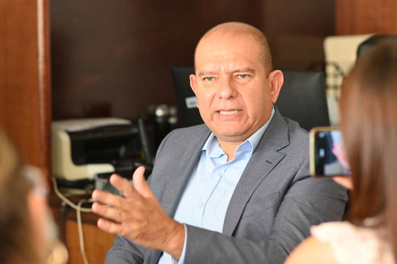 Busca Morena erradicar obligatoriedad de uniformes nuevos y preinscripciones