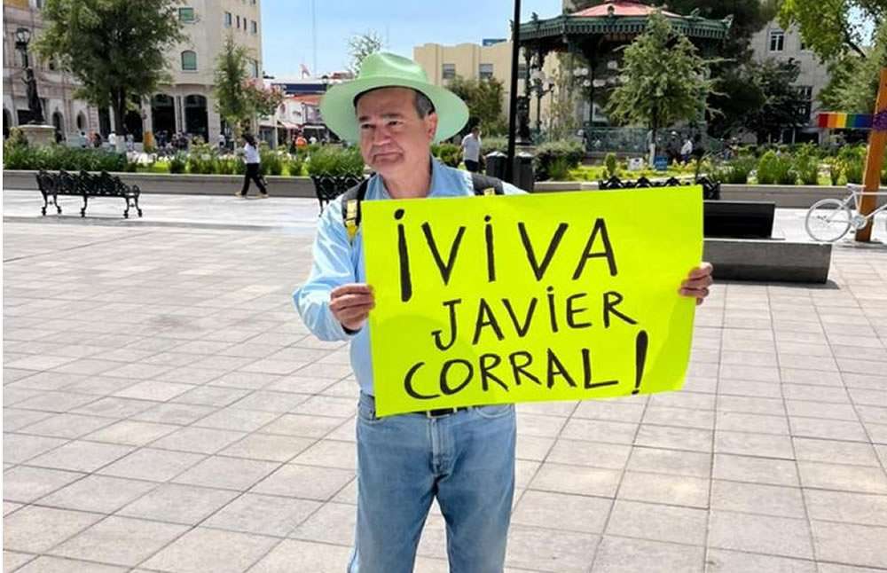 Solitario protesta en pro de corral