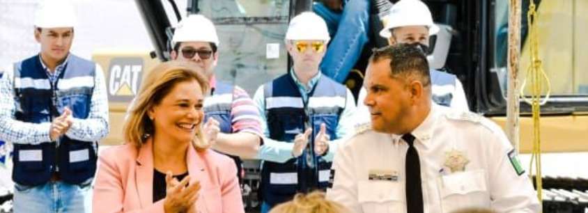 ESTRELLA Y COSCORRÓN | La Opción de Chihuahua