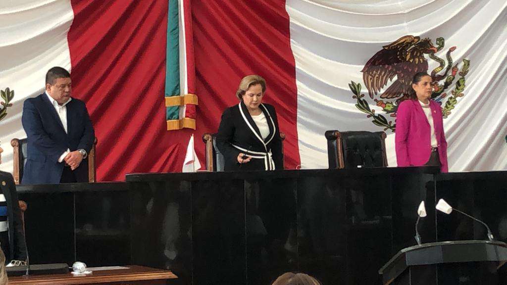Asume Adriana Terrazas la presidencia del congreso