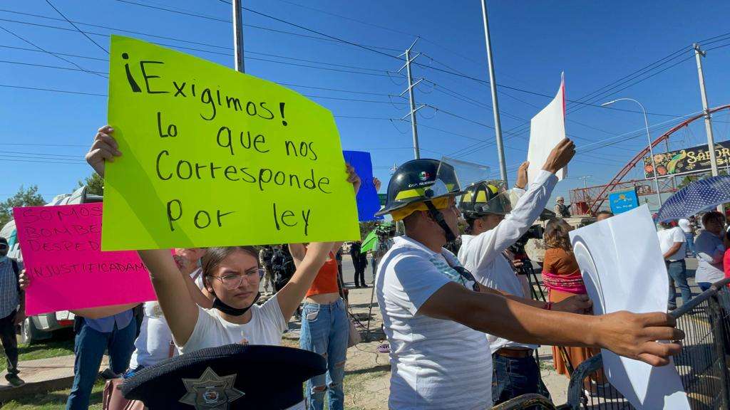 Exigen ex bomberos pagos pendientes y jubilaciones | La Opción de Chihuahua