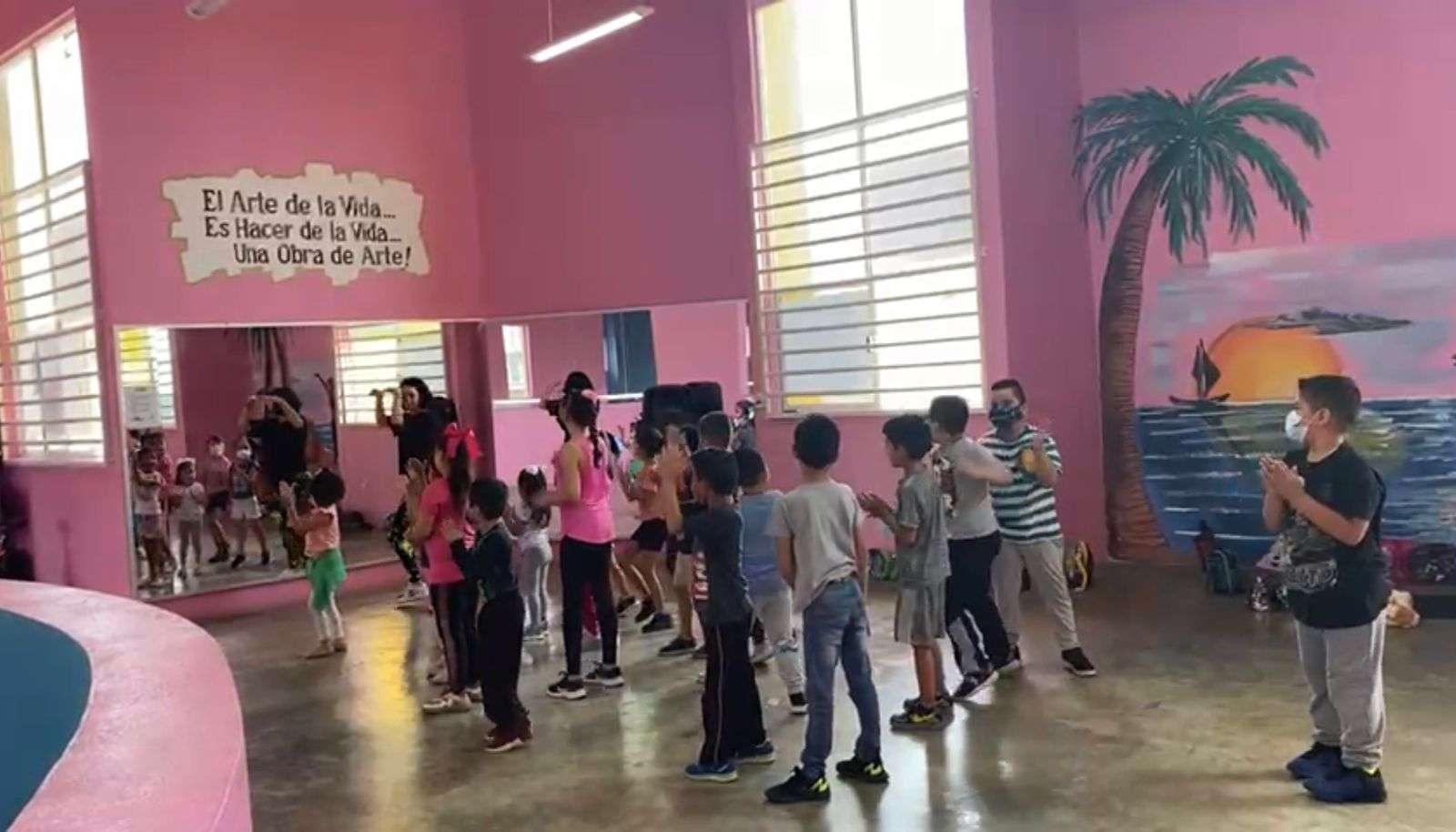 Ofrece DIF Municipal múltiples actividades en Centros Comunitarios