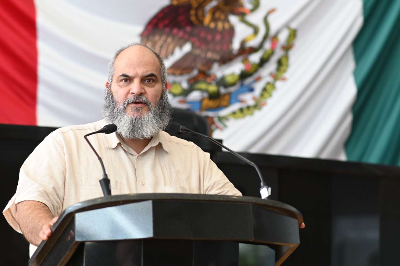 Advierte Benjamín Carrera desconocimiento de Bonilla sobre el contrato de obra millonaria